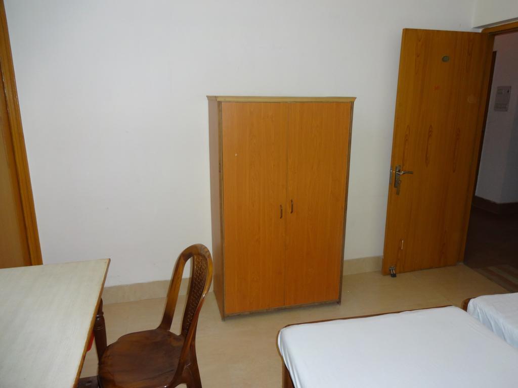 Harsh & Yash Guest House Bodh Gaya Habitación foto